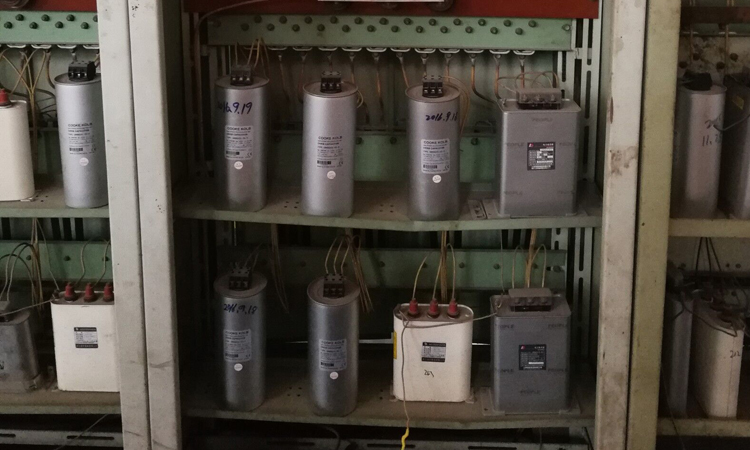 補償電容器用的時間長了要不要更換 補償電容器用的時間長了要不要更換