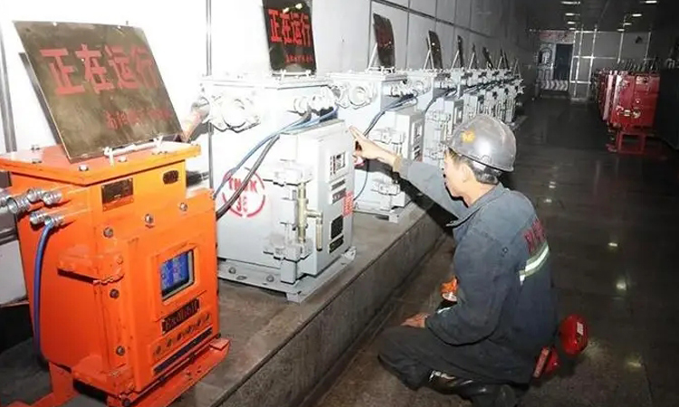 通過防爆型電容器提高礦井功率因數 通過防爆型電容器提高礦井功率因數