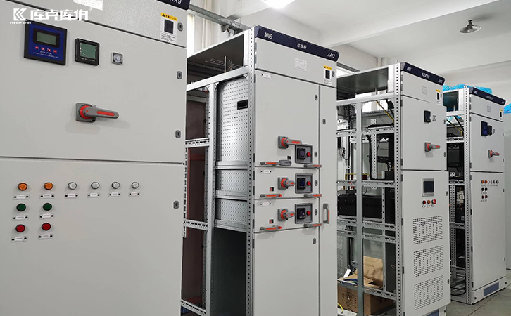 靜止無功補償器