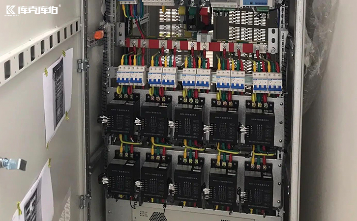 智能無功補償控制器