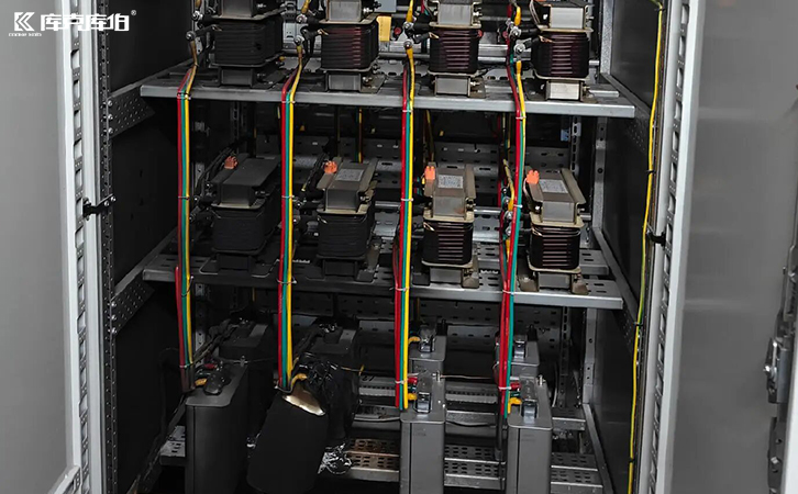 低壓電力電容器