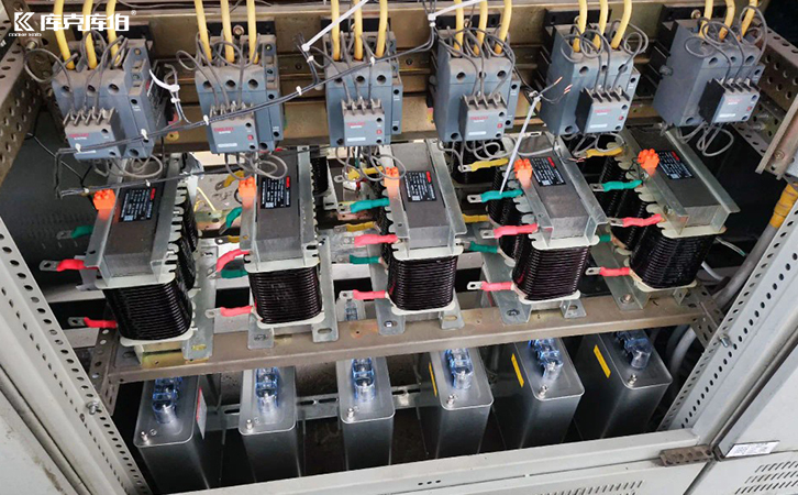 無功補償電容器