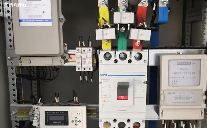 低壓電容補償控制器