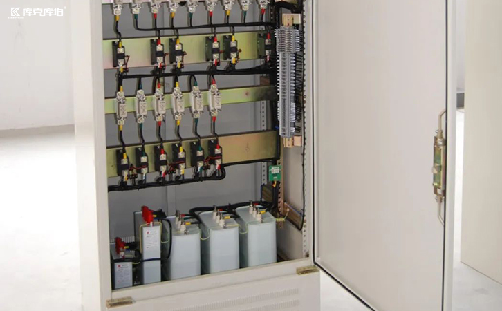 同步調相機欠勵磁